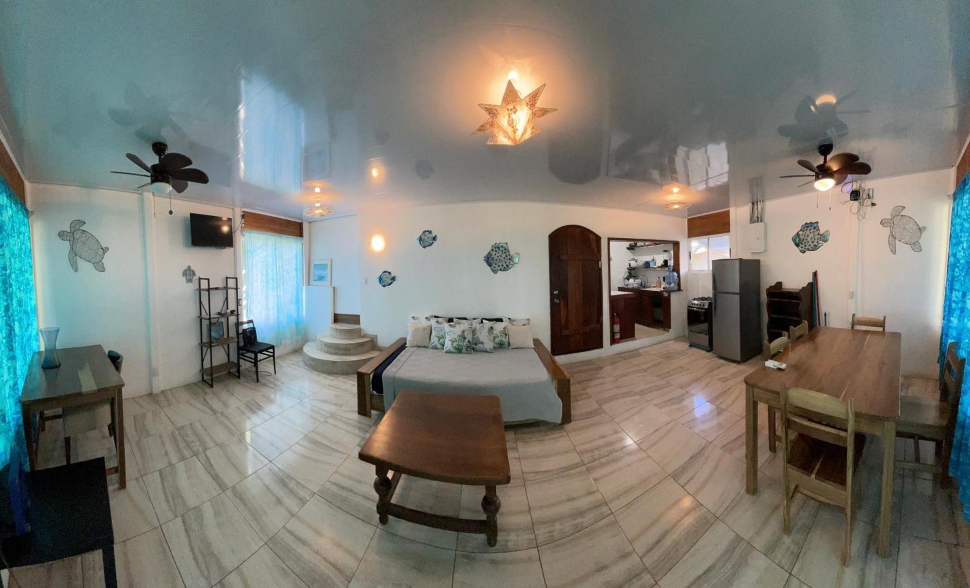 Casa Blanca Beachfront House With Shared Pool Access Pangea Lodge มันซานีโย ภายนอก รูปภาพ